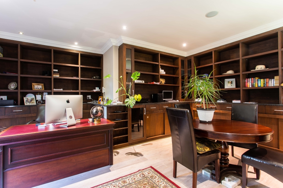 4 Bedroom Property for Sale in Val De Vie Estate Western Cape